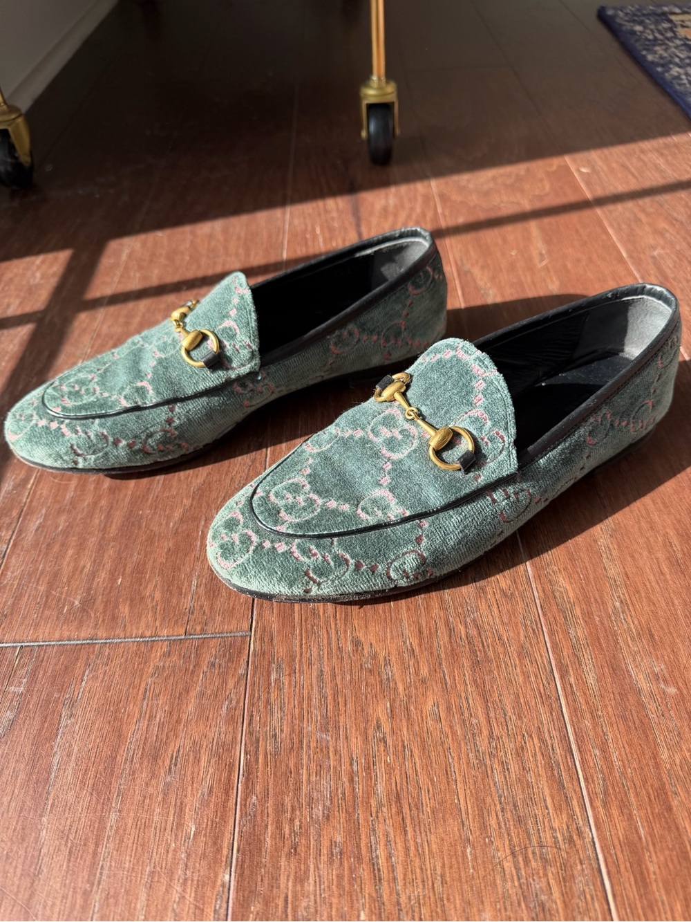 Gucci Jordaan Velvet Loafer, Women’s 37.5 - Picture 2 of 6